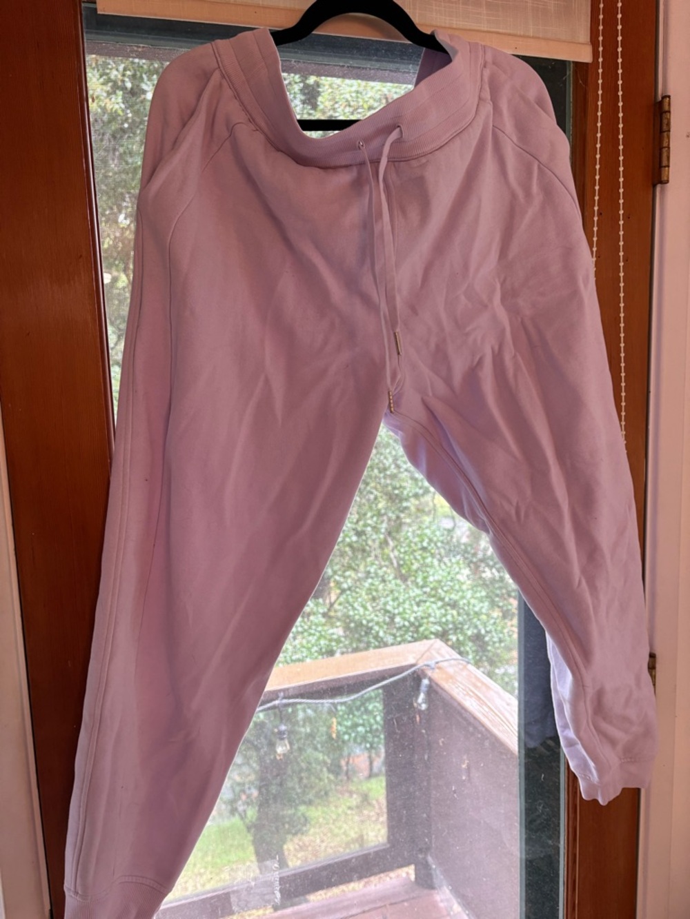 lululemon athletica Lavender Scuba Joggers